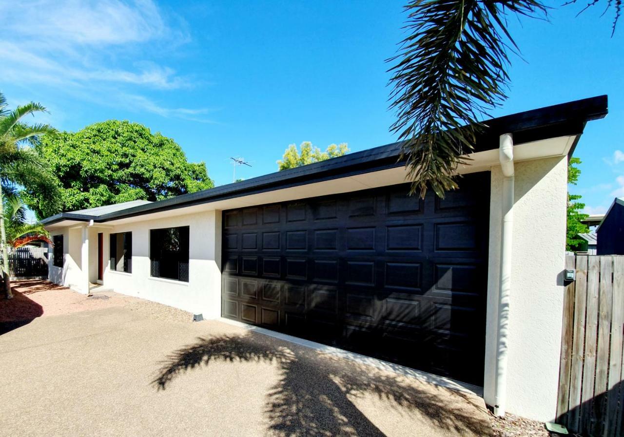 3 Bedroom Central Home Townsville Exterior photo