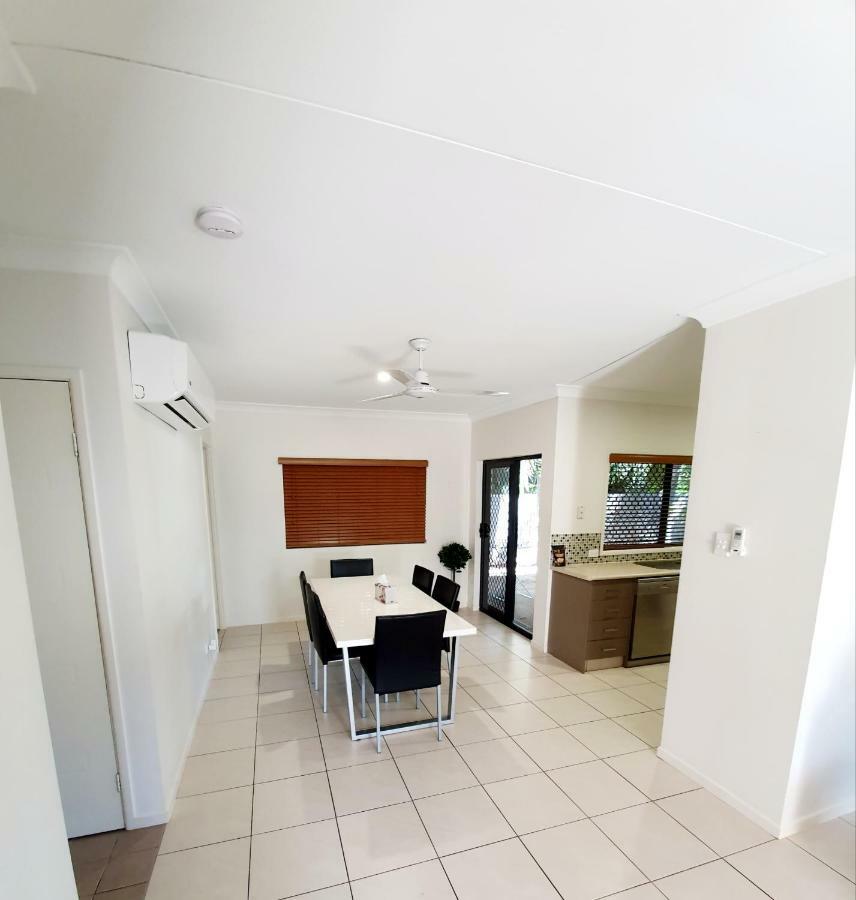 3 Bedroom Central Home Townsville Exterior photo